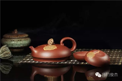 這把壺(hu)告訴你,“新(xin)文人壺(hu)”究竟(jing)有多麼美!