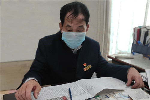 党员宋建生落实分餐制度