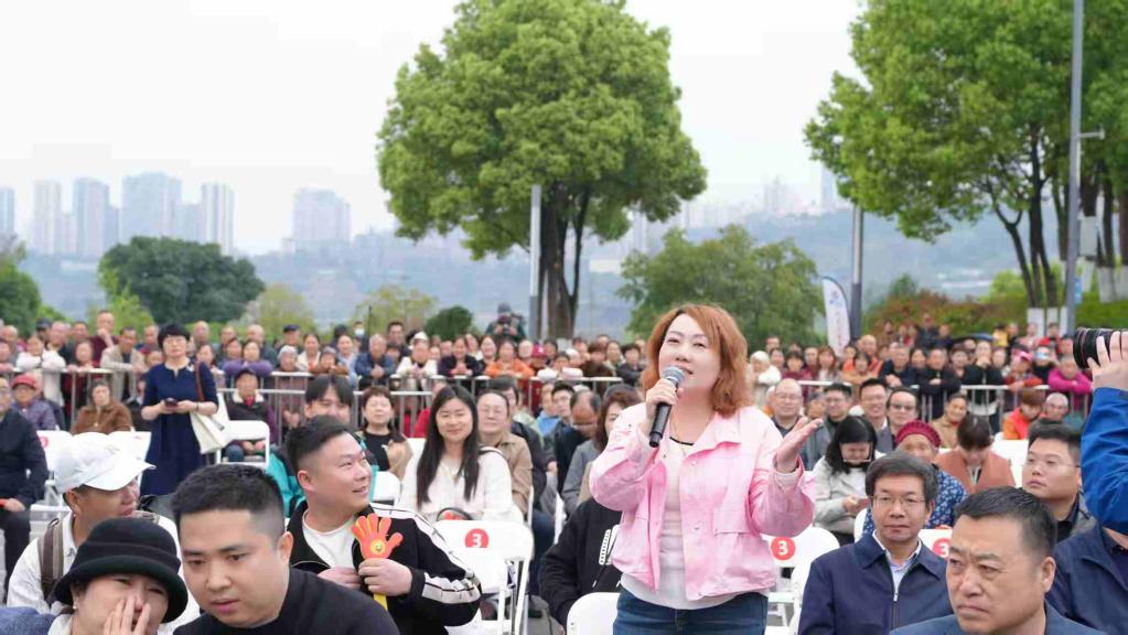 “麻雀艺评”让文艺评论走进烟火人间(图1)