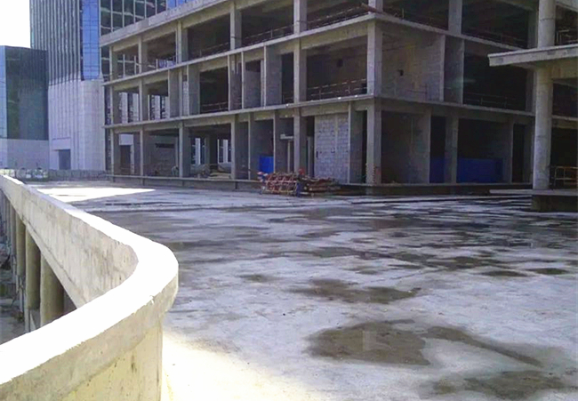 高层建筑地下室连廊变形缝1.jpg