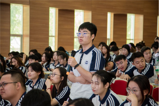 汇成百年专项基金“青领筑梦”项目赋能山西应用技术学院，为创业就业护航