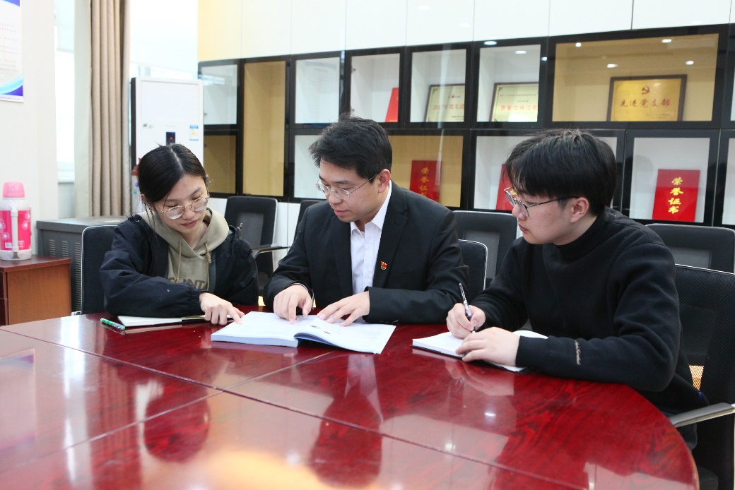 如图片无法显示，请刷新页面