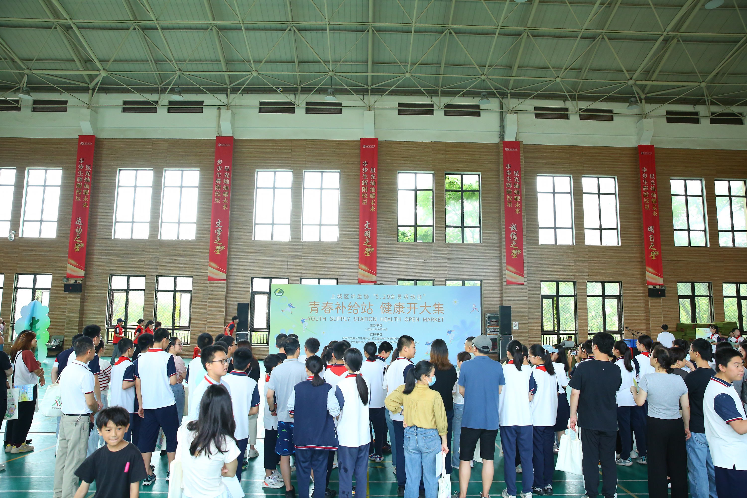 IV8A1827.jpg