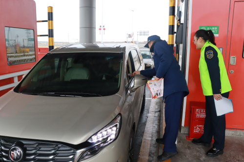 黄三角农高区消防支队:践履雷锋精神 深耕科普研学